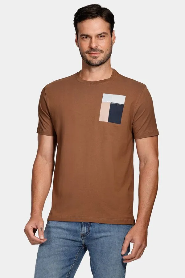 Camiseta Estampa Retângulos Marrom Cacau - G