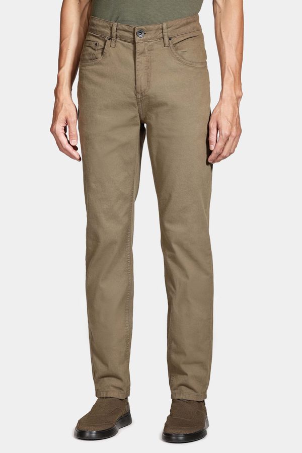 Calça Color Slim Canvas Verde Militar - 42