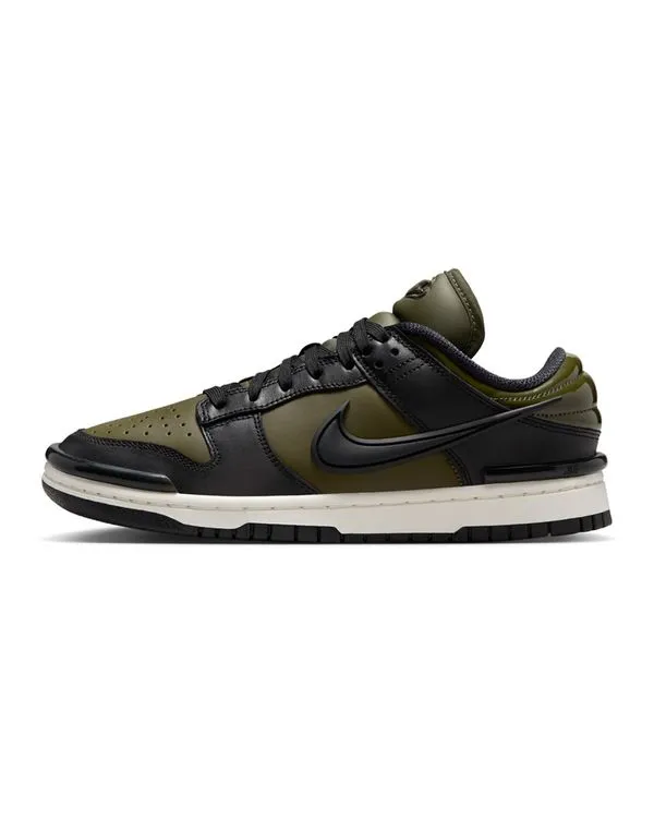 Tênis Nike Dunk Low Feminino - 40