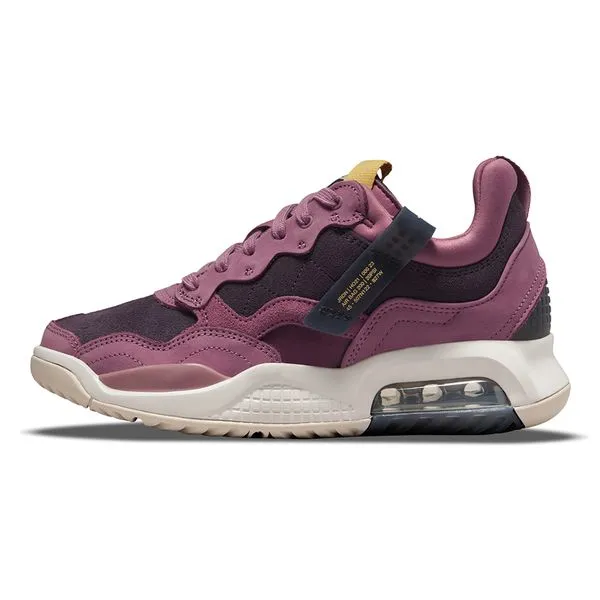 Tênis Jordan MA2 Feminino - 40