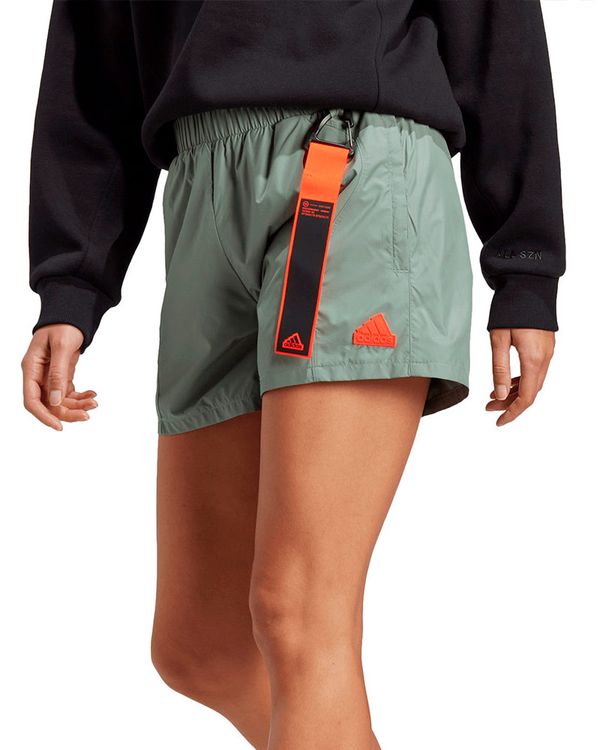 Shorts adidas City Escape Feminino - PP