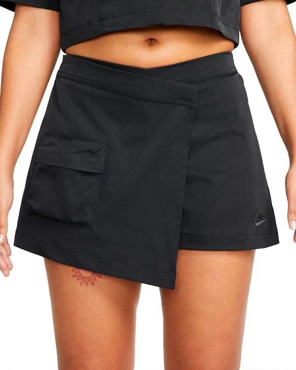 Shorts Nike NSW Dri-Fit Feminino - P