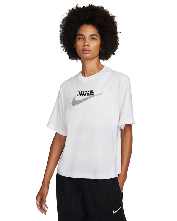 Camiseta Nike Boxy Feminina - P