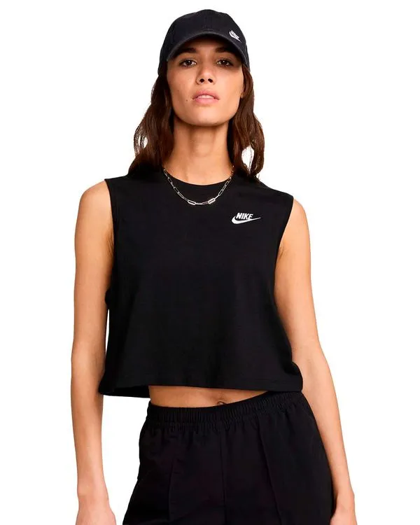 Camiseta Nike Club Feminina P