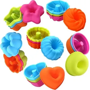 Forma To Encounter de Silicone para Assar Donuts e Cupcake Colorido BI
