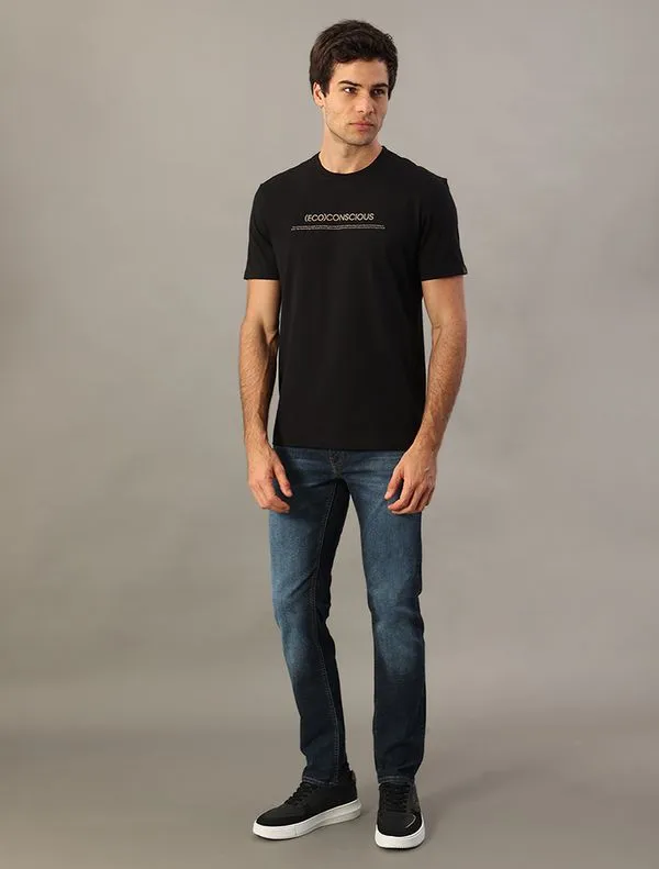 Camiseta Manga Curta Calvin Klein Jeans Masculino (Eco) Conscious - Preto Camiseta Manga Curta Calvin Klein Jeans Masculino (Eco) Conscious Preto g