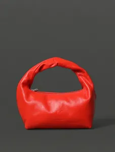 Bolsa Pequena Feminina Fluffy Calvin Klein Jeans - Vermelho Bolsa Pequena Feminina Fluffy Calvin Klein Jeans Vermelho u