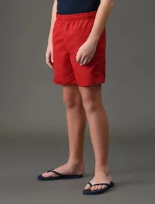 Shorts Menino Liso Logo Lateral Calvin Klein Jeans - Vermelho Escuro Shorts Menino Liso Logo Lateral Calvin Klein Jeans Vermelho Escuro 8