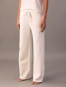 Calça Feminina Pantalona Bolsos Linho Heritag Calvin Klein Loungewear - Off White Calça Feminina Pantalona Bolsos Linho Heritag Calvin Klein Loungewear Off White Gg