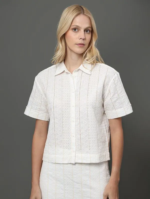 Camisa Feminina de Laise Calvin Klein - Branco Camisa Feminina de Laise Calvin Klein Branco 44