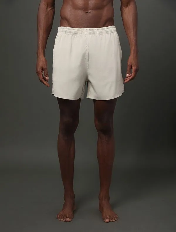 Shorts D'Água Masculino Logo Lateral Calvin Klein Swimwear - Caqui Claro Shorts D'Água Masculino Logo Lateral Calvin Klein Swimwear Caqui Claro Gg