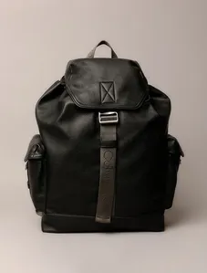 Mochila Masculina Cargo Flap Calvin Klein Jeans - Preto Mochila Masculina Cargo Flap Calvin Klein Jeans Preto u