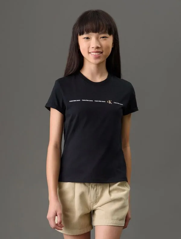 Camiseta Menina Algodão Orgânico Calvin Klein Jeans - Preto Camiseta Menina Algodão Orgânico Calvin Klein Jeans Preto 14