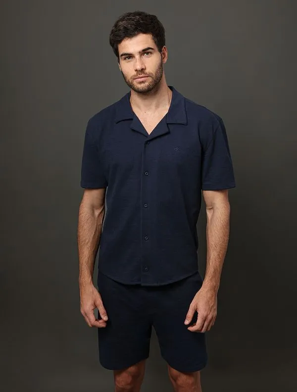 Camisa Masculina Soft Gola Cubana Calvin Klein Jeans - Marinho Camisa Masculina Soft Gola Cubana Calvin Klein Jeans Marinho Pp