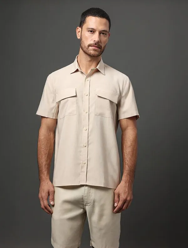Camisa Masculina Liocel Com Bolsos Calvin Klein Jeans - Caqui Claro Camisa Masculina Liocel Com Bolsos Calvin Klein Jeans Caqui Claro p