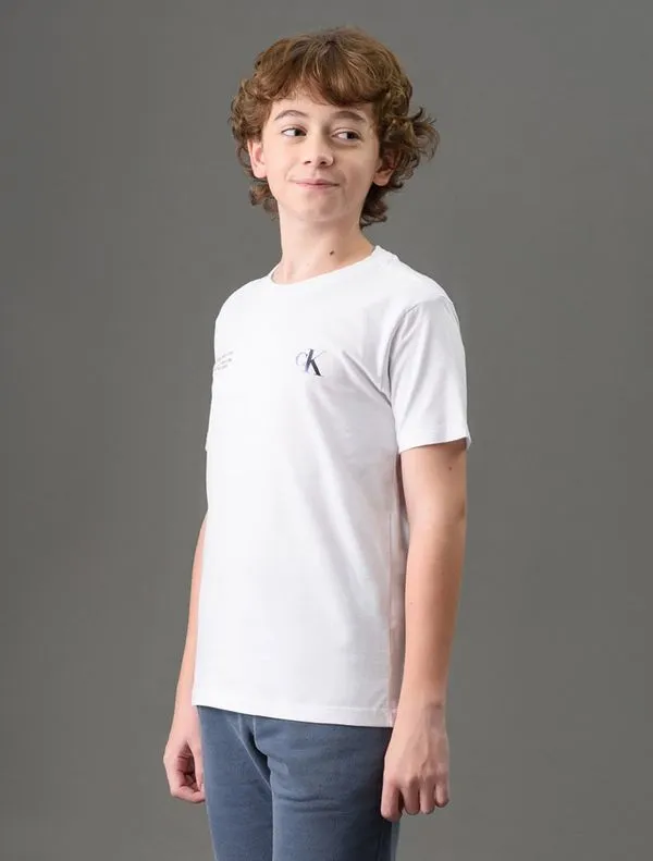 Camiseta Menino Est. 1978 Calvin Klein Jeans - Branco Camiseta Menino Est. 1978 Calvin Klein Jeans Branco 16
