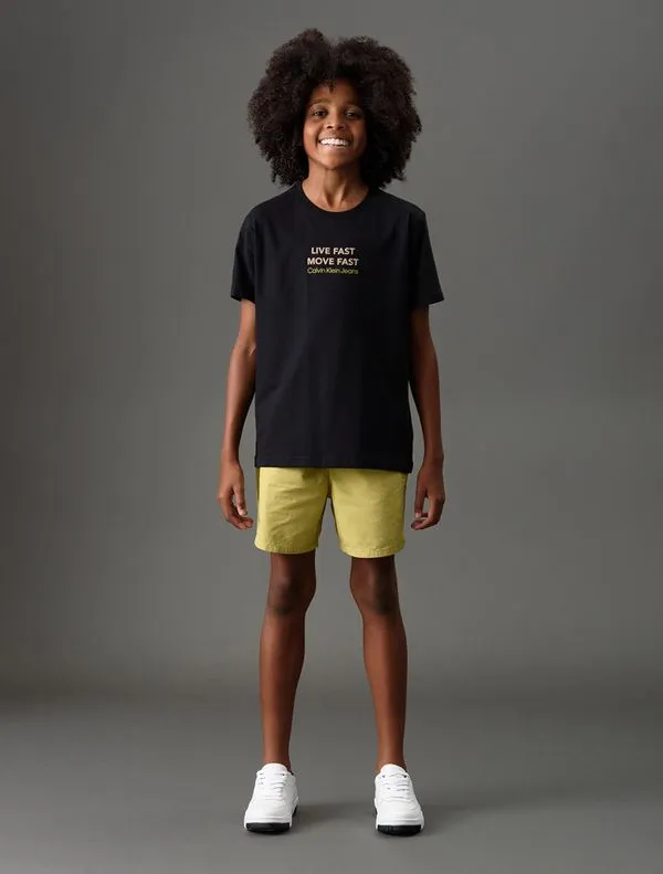 Camiseta Menino Live Fast Calvin Klein Jeans - Preto Camiseta Menino Live Fast Calvin Klein Jeans Preto 6