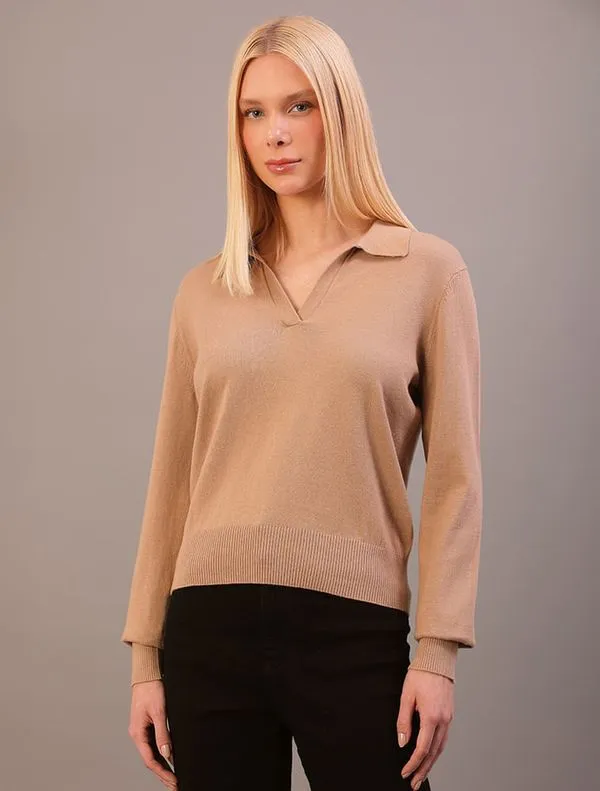 Suéter Calvin Klein Feminino Manga Longa Gola Johnny Com Lã - Caqui Medio Suéter Calvin Klein Feminino Manga Longa Gola Johnny Com Lã Caqui Medio m