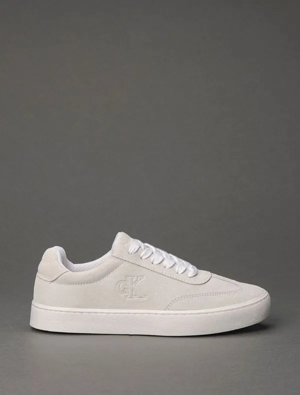Tênis Menina Camurça Skate Embossed Calvin Klein Jeans - Off White Tênis Menina Camurça Skate Embossed Calvin Klein Jeans Off White 35