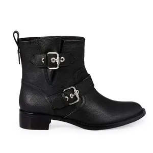 Bota Couro com Fivelas Preta 34