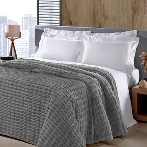 Manta KazzaVip King Microfibra 100% Poliéster Flannel Relevo Efeito Jacquard 260g/m2 Cinza
