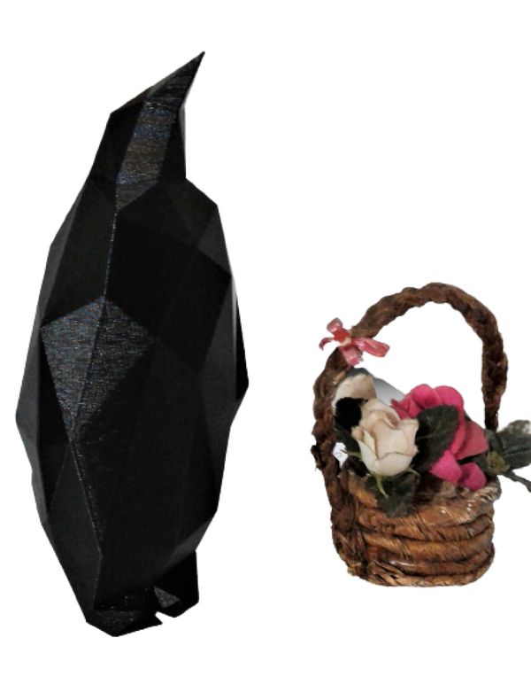 Pinguim decorativo feito com impressão 3D