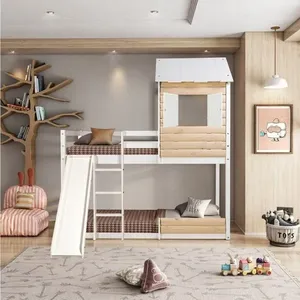 Beliche Montessoriano Club House Wood com Escorregador Casatema Natural/Branco