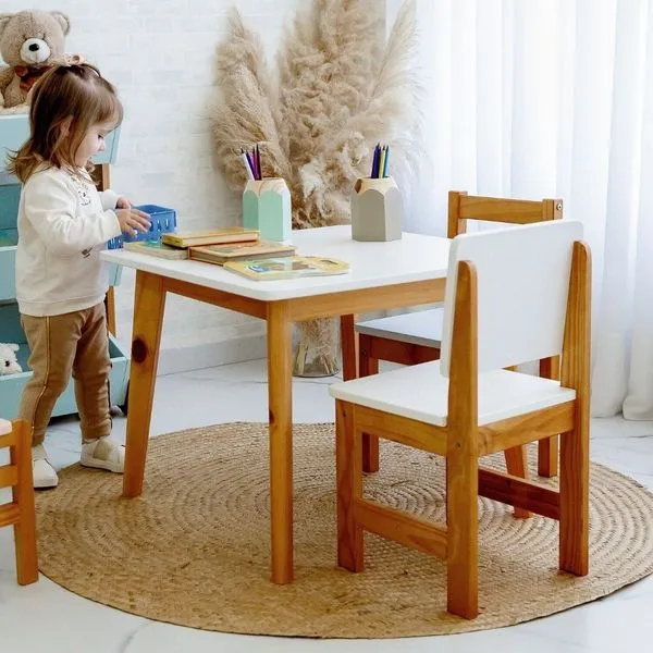 Cadeira Infantil Pooh Verde BB/Amêndoa