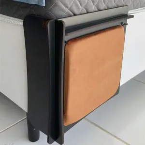 Arranhador Cama Box para Gato - Preto/Terracota