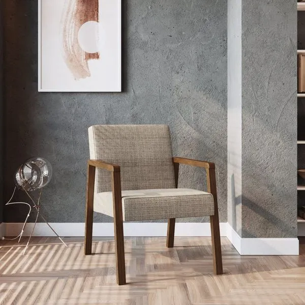 Poltrona Decorativa Madeira Maciça Jequitibá Assento com Persintas Slim Bege/Marrom Bege/Marrom