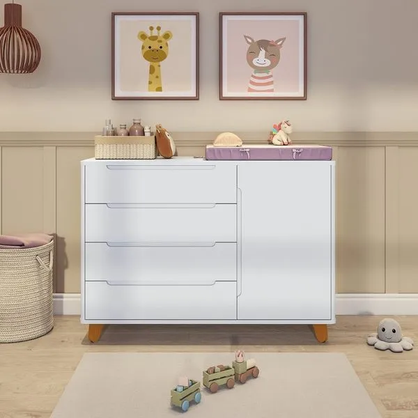 Cômoda 4 Gavetas 1 Porta com Tampo em Mdf Baby Tubbi Casatema Branco