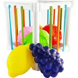 Brinquedo Educativo Cubo Divertido com Elástico e Frutinhas Coordenação Motora a Partir de 12 Meses Toy Mix Brinquedo Educativo Cubo Divertido com Elástico e Frutinhas 12 Meses Toy Mix