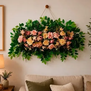 Guirlanda Decorativa Floral Realista com Flores Artificiais 40x80cm Rosa e Verde Guirlanda Decorativa Floral Realista Flores Artificiais 40x80cm Rosa