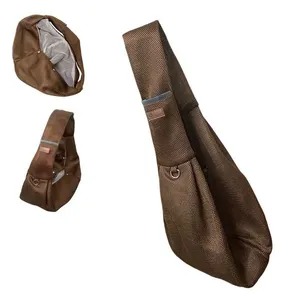Bolsa de Transporte Sling Leva Pro Pet para Cães e Gatos Poliéster Respirável Marrom BSL3907 Bolsa de Transporte Sling Leva Pro Pet Cães e Gatos Marrom BSL3907