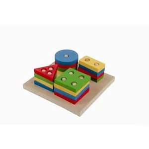 Brinquedo Pedagógico de Madeira Prancha Seleção Pequena 16 Peças Geométricas Carlu Brinquedos Prancha Seleção Pequena 16 Peças Geométricas Carlu Brinquedos