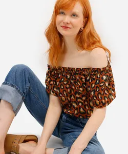 blusa ombro a ombro feminina de viscose animal print marrom GG
