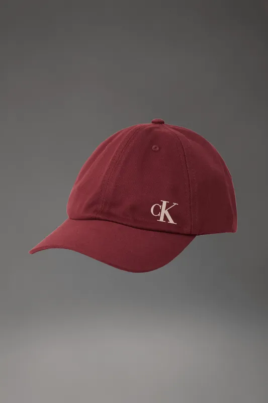 Boné Calvin Klein Jeans Menino 6 Gomos Ck - Bordo Boné Calvin Klein Jeans Menino 6 Gomos Ck Bordo p