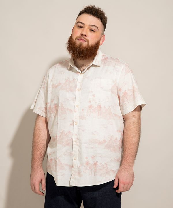 Camisa Comfort de Algodão Plus Size Estampada Paisagem Manga Curta Off White GG1