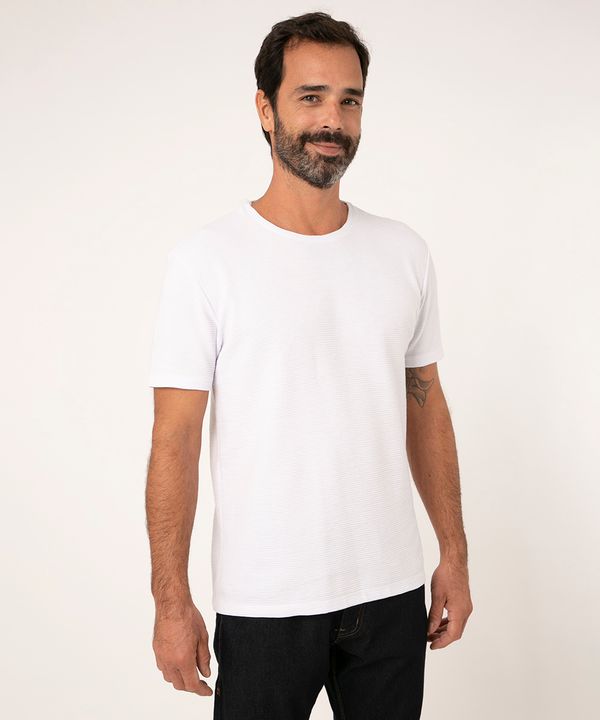 camiseta slim texturizada manga curta gola careca branco PP