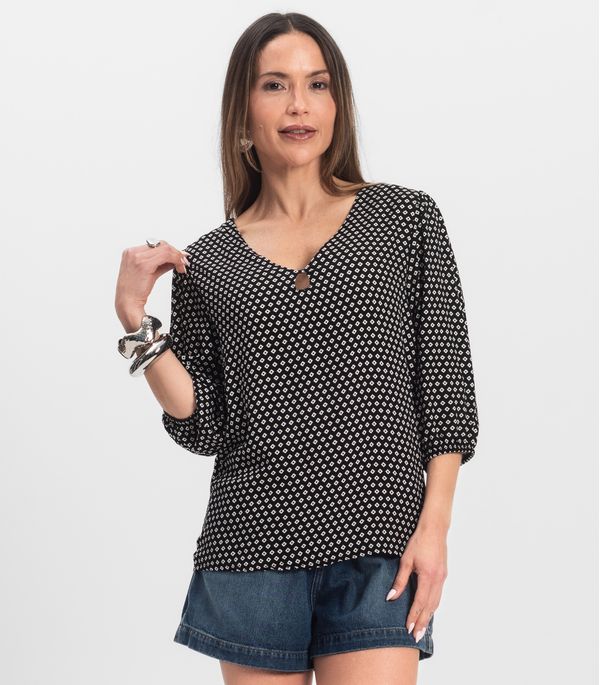Blusa Manga Curta Infinita Cor Preto GG