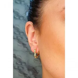 Brinco Floratta Joias de Coração com Micro Zircônia Incrustada Banhado em Ouro 18k Dourado Brinco Floratta Joias Coração Micro Zircônia Banhado em Ouro 18k Dourado