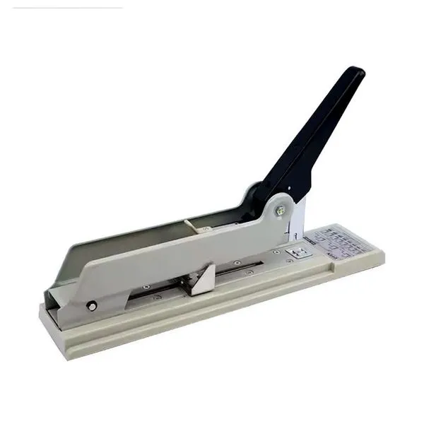 Grampeador de Longo Alcance Motivate 8200MT para Grampo 23-6 a 23-24MM Capacidade 200 Folhas Estrutura Reforcada Grampeador de Longo Alcance Motivate 8200MT para Grampo 23-6 a 23-24MM Capacidade 200 Folhas