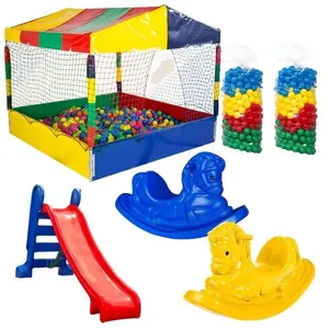 Piscina de Bolinhas Quadrada 1,50m com Escorregador Médio e 2 Gangorras e 1000 Peças Rotoplay Brinquedos Piscina de Bolinhas Quadrada 1,50m Escorregador Médio e 2 Gangorras Rotoplay