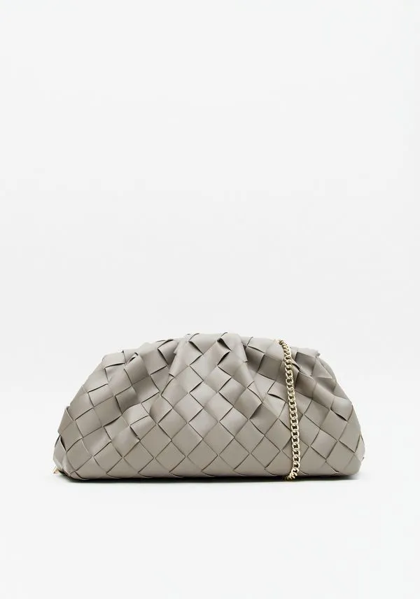 Bolsa Clutch Com Enfeite E Pingente Bege U