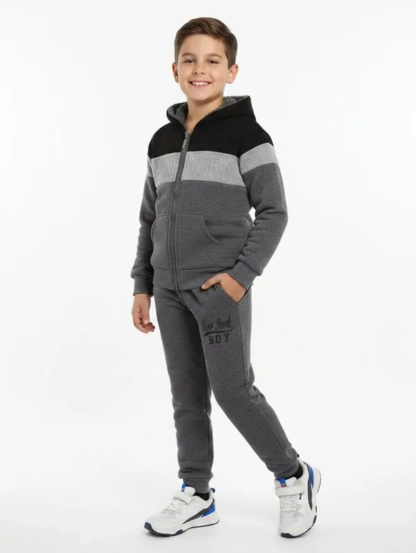 Conjunto Com Capuz Infantil Para Menino - CHUMBO 6