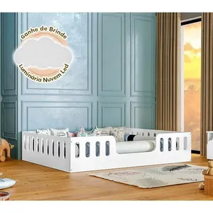 Cama Casal Montessoriana Helo com Grade de Proteção e Luminária LED MDF Branco Hêlo Móveis Cama Casal Montessoriana Helo com Grade MDF Branco Hêlo Móveis