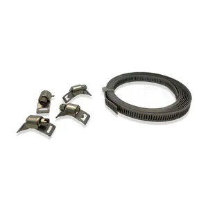 Fita de Aço Perfurada Sem Fim 8mmx5m com 4 Acessórios Sforplast Fita de Aço Perfurada Sem Fim 8mmx5 Metros com 4 Acessórios
