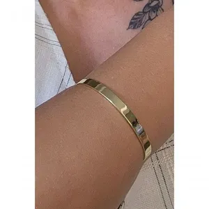 Bracelete Floratta Joias Liso Largo Banhado em Ouro 18k 15CM Dourado Feminino Bracelete Floratta Joias Liso Largo Banhado em Ouro 18k Dourado