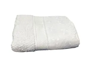 Toalha de Rosto Melody com Renda Naira Bouton Branco