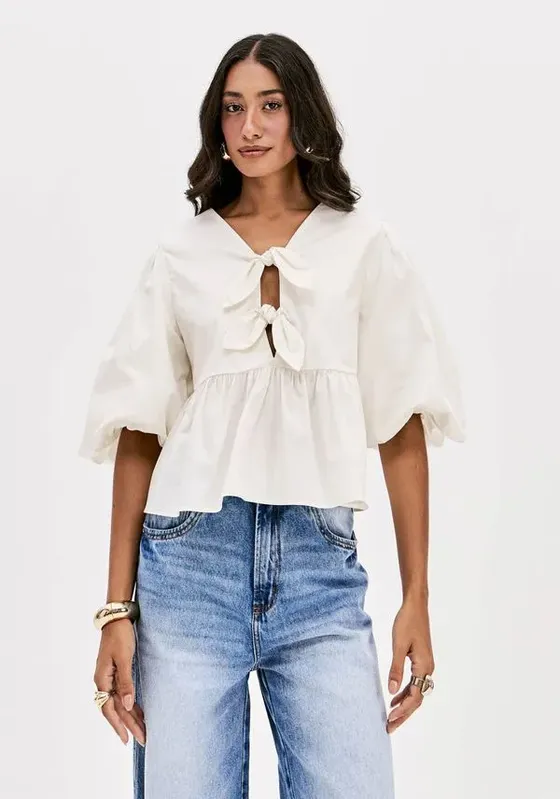Blusa Laços Manga Balonê Branco PP